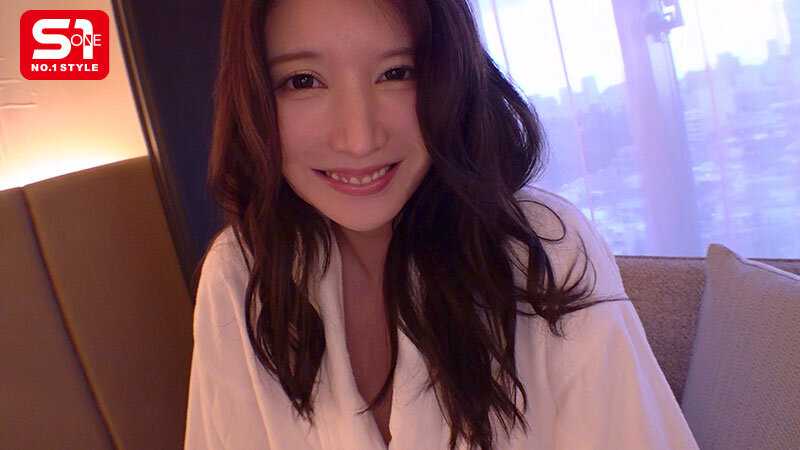 女優’凪ひかる’と’緊張’からの解放… 笑顔で気さくでしっかりエロい プライベートモードの凪ひかるが沢山詰まった 2人きりの生々ハメ撮りFUCK